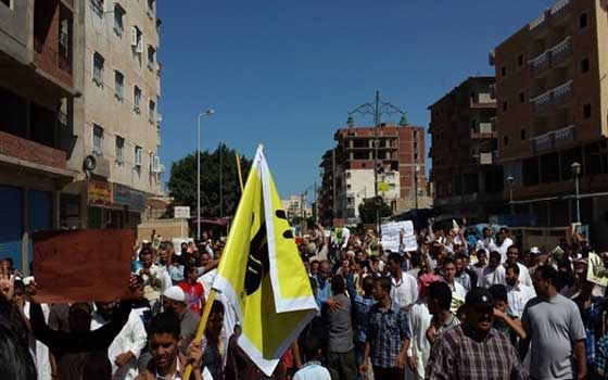 مصر اليوم - بنات ضد الانقلاب في أسيوط تتظاهر في عيد الشهيد