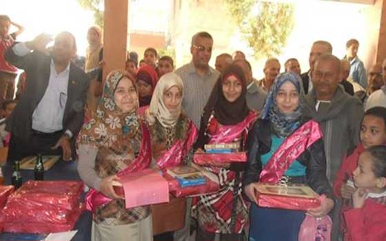   مصر اليوم - جمعيَّة قلفاو في سوهاج توزِّع 200 كرتونة غذائيَّة على الفقراء