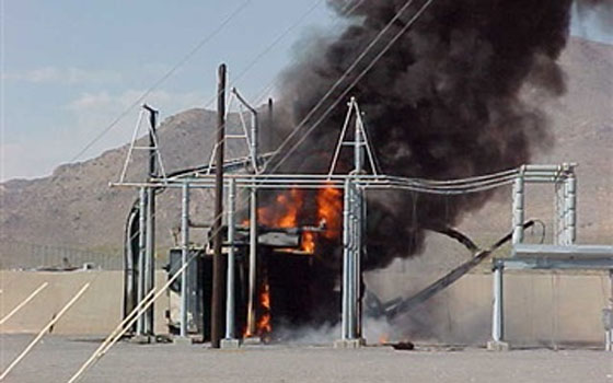   مصر اليوم - انفجار محول كهرباء بسبب ارتفاع الحرارة‏ في الغربية