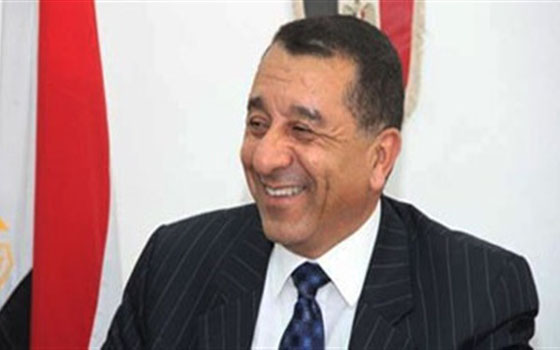   مصر اليوم - هدهود يُقرِّر صرف 10 آلاف جنيه لأسرة شهيد رفح في البحيرة