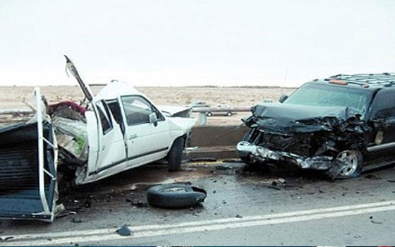   مصر اليوم - مقتل شخصين واصابة 12 اخرين في حادث تصادم على الطريق الدولي