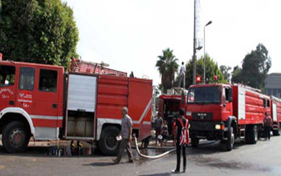   مصر اليوم - النيران تلتهم مخزنًا للقطن و5 محال في إسنا