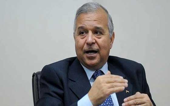   مصر اليوم - محافظ الأقصر يبحث مشاكل قرية حاجر المريس غرب النيل