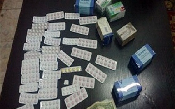   مصر اليوم - ضبط100 قرص مخدر بحيازة عامل فى سوهاج