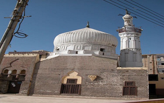   مصر اليوم - مأذنة مسجد المحلي الأثري تهدد حياة أهالي رشيد
