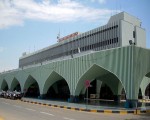   مصر اليوم - تنديد بإشتباكات محيط مطار طرابلس الدولي الليبي وإغلاق المطار