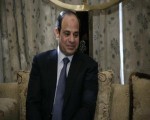مصر اليوم - السيسي يدعو المصريين إلى تحمل الدواء المر