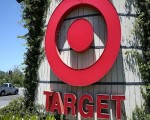   مصر اليوم - سلسلة المتاجر الأميركية تارغيت تطلب من زبائنها عدم حمل الأسلحة