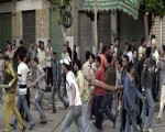 مصر اليوم - أمن أسوان يسيطر على اشتباكات بين مسلمين ومسيحيين في كوم أمبو