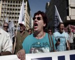   مصر اليوم - العاملون في القطاع العام في اليونان يضربون عن العمل لمدة 24 ساعة