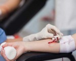 مصر اليوم - إطلاق حملتان للتبرع بالأعضاء والدم خلال رمضان في الدوحة
