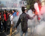   مصر اليوم - مجهولون يهاجمون الجبلايّة بالقنابل الحارقة