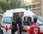 مصر اليوم - سيارات الإسعاف في صيدا اللبنانية تطلق صافراتها تضامنا مع غزة