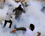  مصر اليوم - قوات الأمن تطلق الغاز والخرطوش لفض تظاهرة لجماعة الإخوان في الهرم