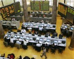  مصر اليوم - البورصة تبدأ أولى تعاملاتها بعد إجازة العيد بارتفاع جماعي