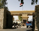 مصر اليوم - السلطات المصرية تقرر فتح معبر رفح غدًا لإستقبال الجرحى من قطاع غزة
