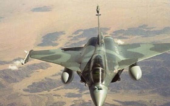   مصر اليوم - قناة لبنانية: الجيش اللبناني تصدى لطائرة سورية أغارت على أطراف بلدة لبنانية