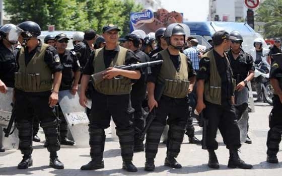   مصر اليوم - الأمن التونسي يعتقل 5 عناصر تنتمي إلى خلية إرهابية