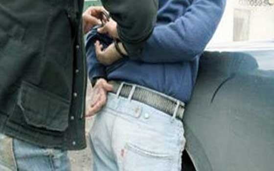   مصر اليوم - القبض على 3 عاطلين بحوزتهم مواد مُخدرة في العريش