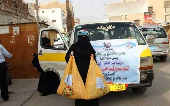   مصر اليوم - كسوة إنسان توزع 50 ألف قطعة على محتاجي جدة