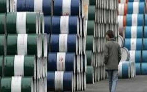   مصر اليوم - 157 ألف برميل نفط كويتي إلى الصين يومياً