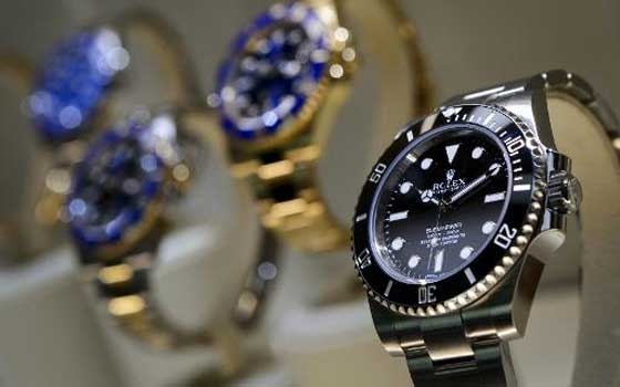   مصر اليوم - بيع ساعة رولكس بأكثر من 336 ألف يورو في مزاد في موناكو