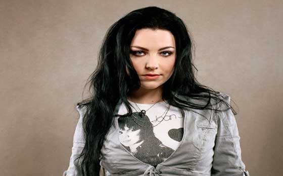 مصر اليوم - مغنية فريق الروك الأميركي إفانيسنس إيمي لي تنجب طفلها الأول