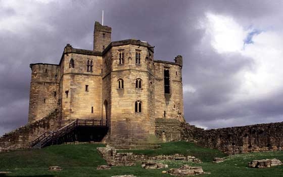   مصر اليوم - قلعة من القرون الوسطى للبيع في رومانيا مقابل 3.5مليون يورو