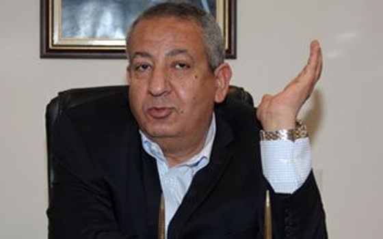   مصر اليوم - رئيس النّادي المصري يتهم الإخوان بقتل جمهور الأهلي في بورسعيد