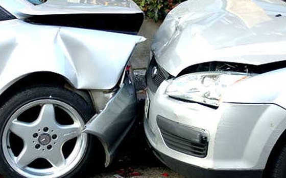   مصر اليوم - مقتل شخصان وإصابة آخرين إثر تصادم سيارتين في الإسكندرية