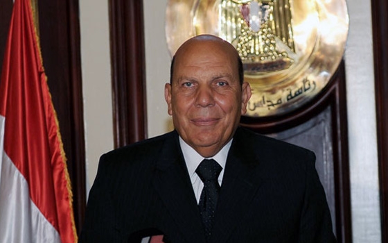   مصر اليوم - عادل لبيب يكلف المحافظين بتفقد المواقف للتأكد من الإلتزام بـالتعريفة