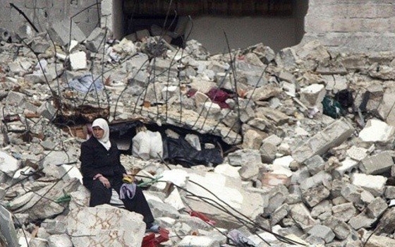   مصر اليوم - ناشطون سوريون: قصف بلدة سورية بالكلور السام