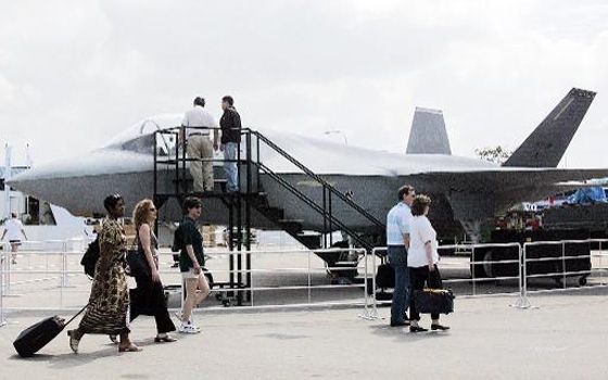   مصر اليوم - الجيش الأميركي يوقف تحليق كل طائرات إف-35