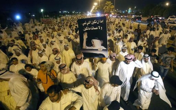   مصر اليوم - الشرطة الكويتية تفرق متظاهرين معارضين بالغاز المسيل للدموع