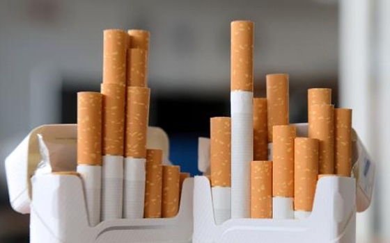   مصر اليوم - محكمة تأمر شركة سجائر بدفع 23.6 مليار دولار تعويضًا لارملة