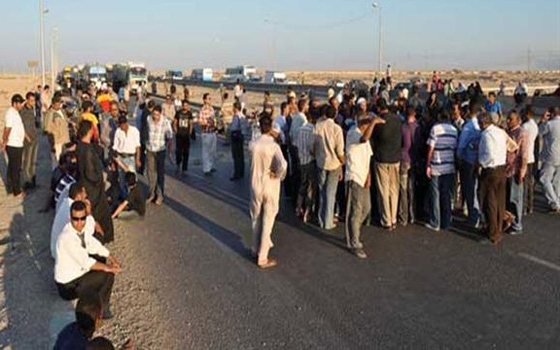   مصر اليوم - أهالي الحواوشة في المنصورة يهدّدون الأمن بـقطع الطريق بعد اختطاف فتاة