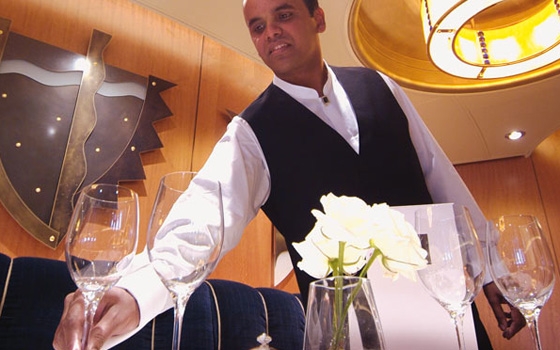   مصر اليوم - خبراء يُؤكِّدون أنَّ تدني مستوى الخدمات الفندقيَّة يُهدِّد السِّياحة المصريَّة