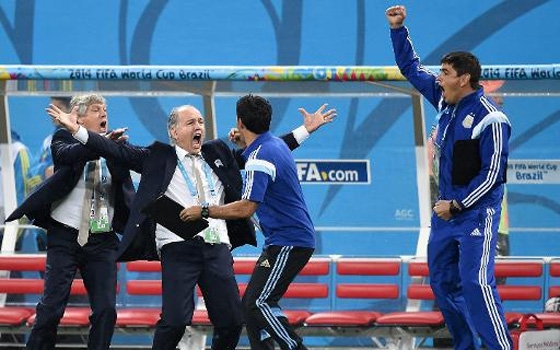   مصر اليوم - مونديال 2014: فرحة كبيرة لسابيلا