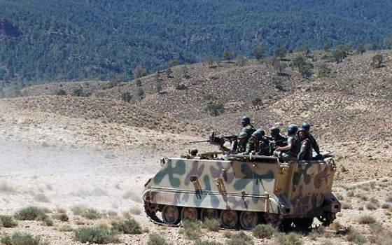   مصر اليوم - إرهابيون يقتلون 14 جنديًا في أسوأ حادثة في تاريخ الجيش التونسي