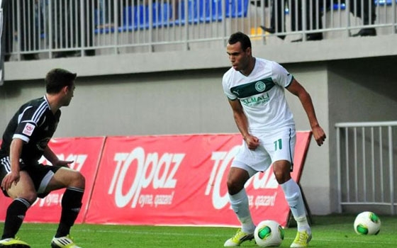   مصر اليوم - زهير بن واحي يقترب من التوقيع للوداد المغربي