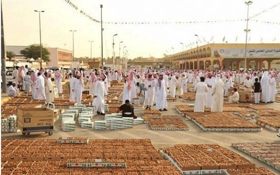   مصر اليوم - أسواق بيشة تستقبل أكثر من 50 ألف طن من التمور