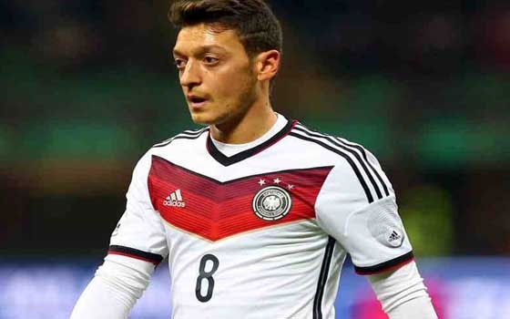   مصر اليوم - ألمانيا سعيدة بالدور الجديد لمسعود أوزيل و الطريقة التي يتأقلم بها