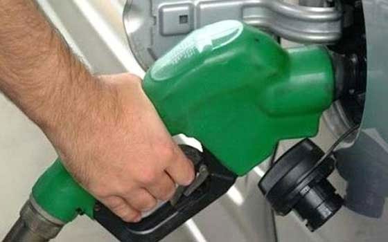   مصر اليوم - مناقشة أزمة المشتقات النفطية في محافظة شبوة اليمنية