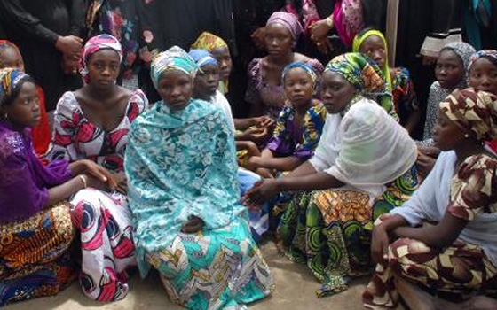   مصر اليوم - فرار أكثر من 60 رهينة من النساء والفتيات المخطوفات في نيجيريا