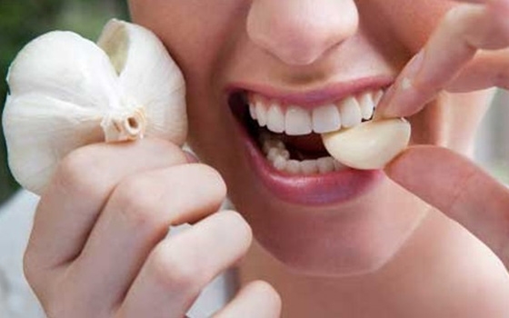   مصر اليوم - تناول الثوم يمكنه السيطرة على أرتفاع ضغط الدم