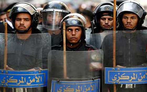   مصر اليوم - علماء الأزهر الشريف يؤكدون دور جنود وضباط الأمن المركزي لنشر الأمن