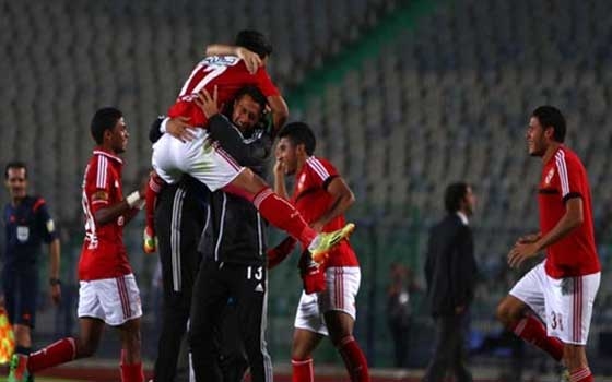   مصر اليوم - الأهلي يفوز على بتروجت برباعية وسموحة على الزمالك 2/1 ولقائهما يحدد بطل الدوري
