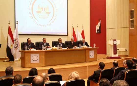   مصر اليوم - العليا للانتخابات تبحث ترتيب الاستحقاق الثالث من خارطة الطريق