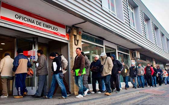   مصر اليوم - البطالة في فرنسا تضرب كل الأرقام القياسية