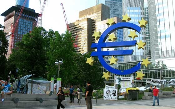   مصر اليوم - اختراق الموقع الإلكتروني للبنك المركزي الأوروبي